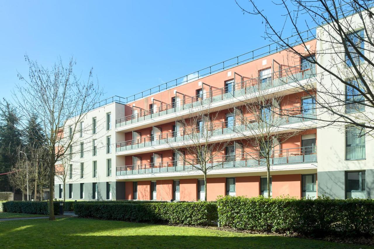 Comfort Aparthotel Versailles, St Cyr L'Ecole Saint-Cyr-lʼÉcole Εξωτερικό φωτογραφία
